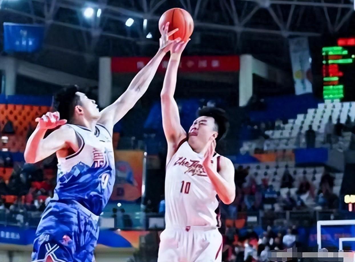 世界杯高清比赛观看地址-看不懂啊!昨晚6投0中,得0分0板球员,竟入选了中国男篮大名单